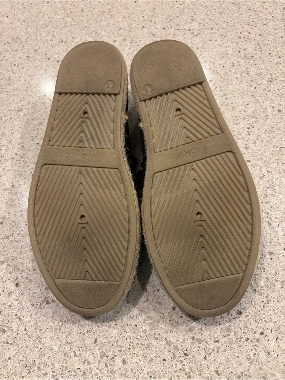 Vionic Black Canvas Espadrille Slip-Ons